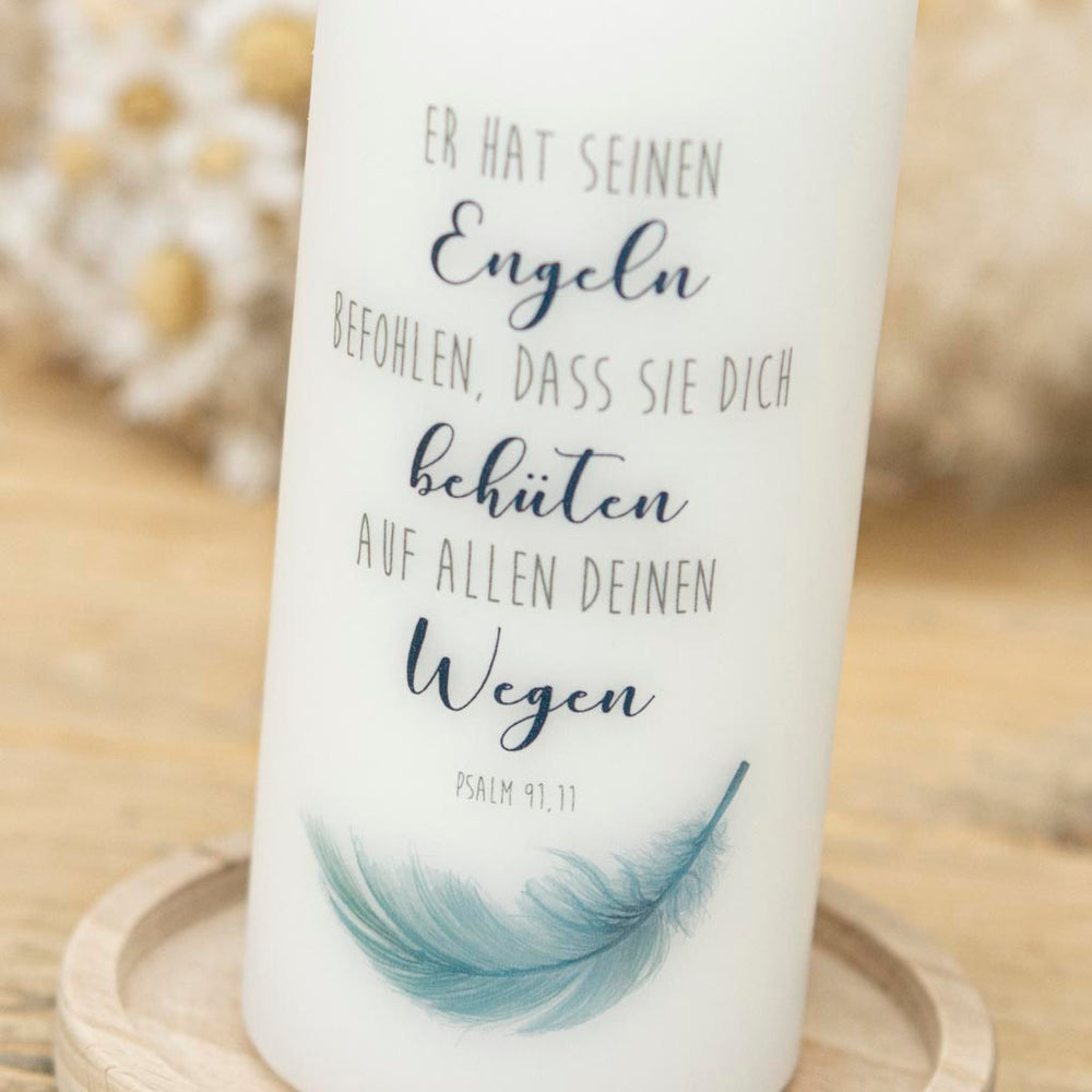 Kerze Er hat seinen Engeln befohlen