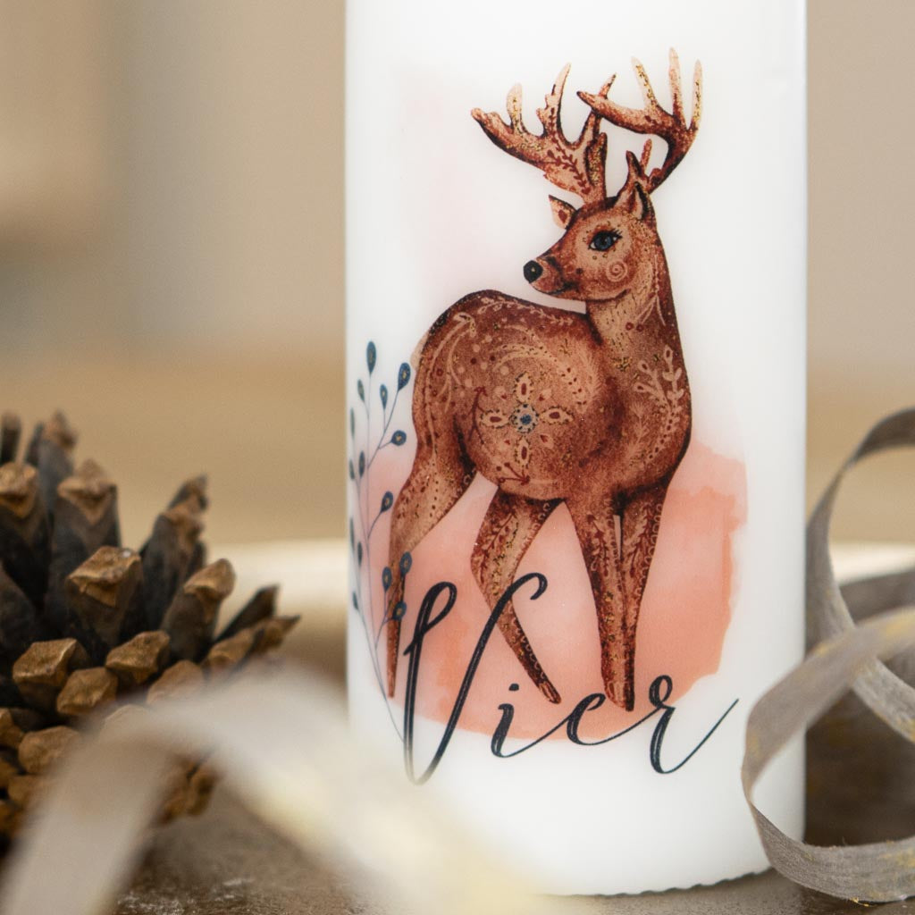 Kerze mit Rentier aus dem Adventskerzen Set Wintertiere