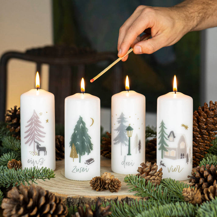 Adventskerzen mit Zahlen - Winterwald