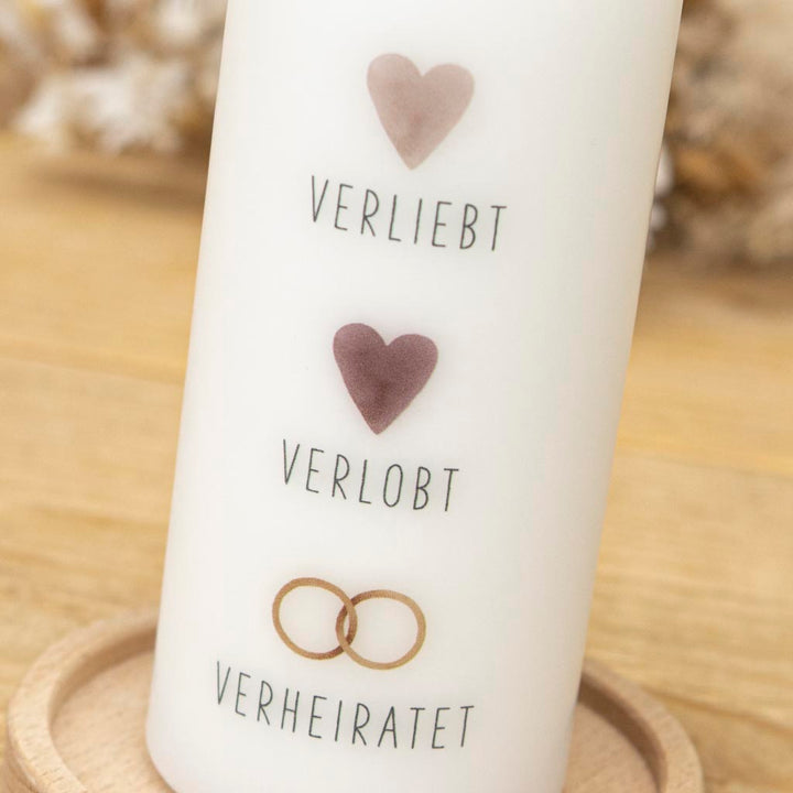 Geschenkkerze zur Hochzeit mit Herzen