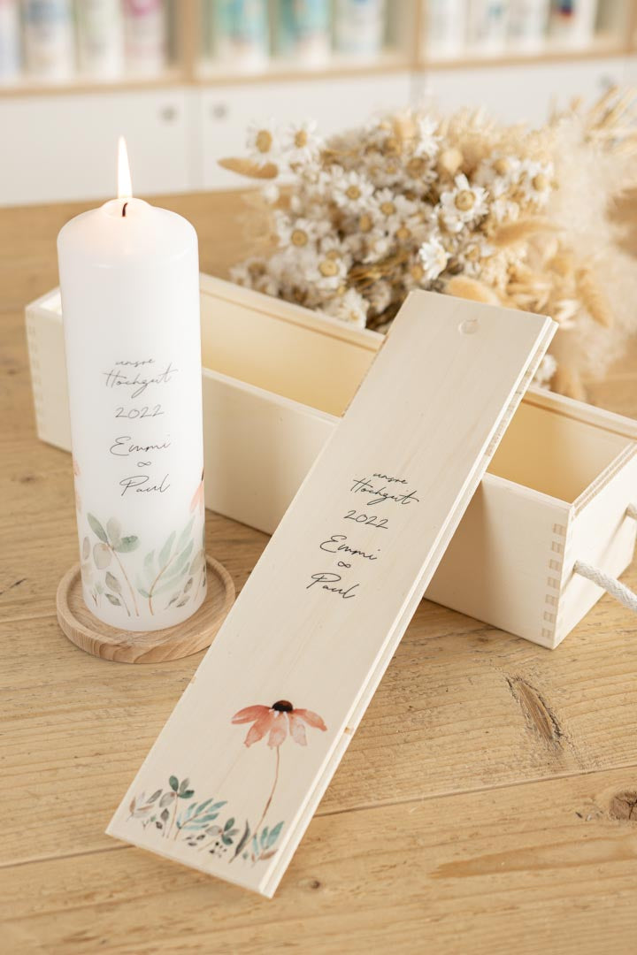 Hochzeitskerze inkl. Kerzenbox mit gleichem Design