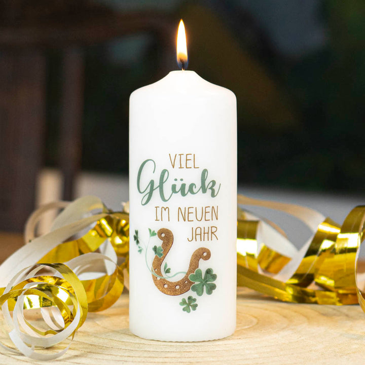 Kerze Neujahr viel Glück mit Hufeisen