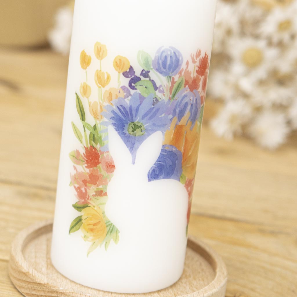 Osterkerze Blütenzauber in bunten Farben passend für Ostern und den Frühling