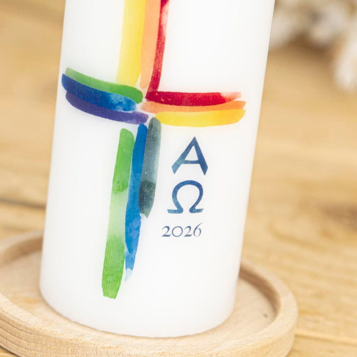 Osterkerze Regenbogen Alpha Omega 2026