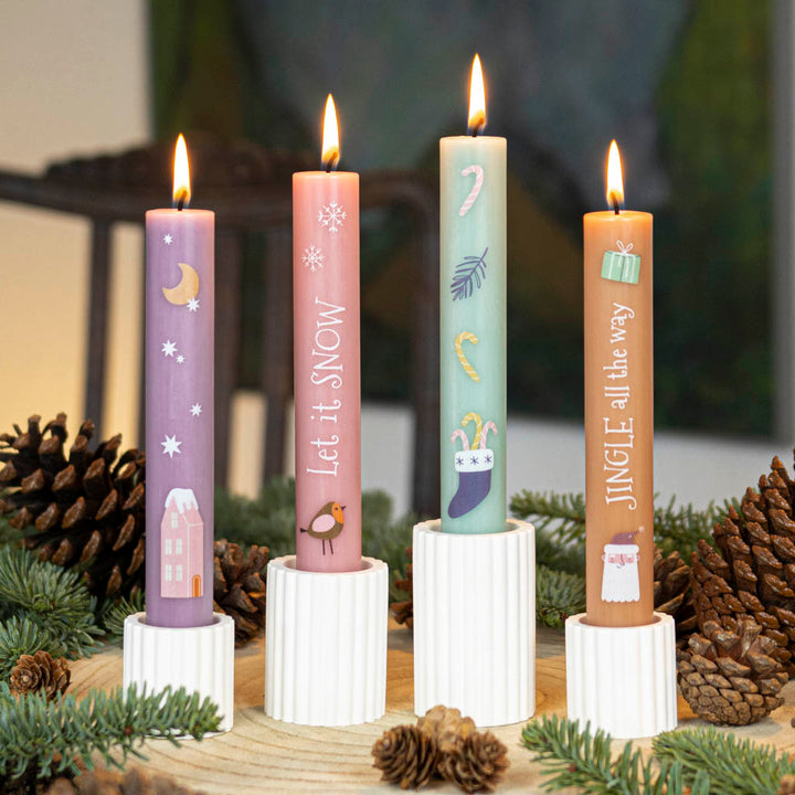 Stabkerzen Advent in bunten Farben let it snow mit passenden Kerzenhaltern
