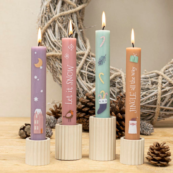 Stabkerzen Set Advent und Weihnachten mit Stabkerzenhalter in Sand
