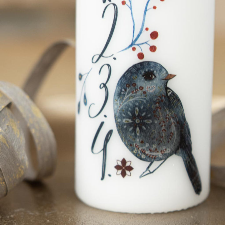 Vogel im Boho Design als Adventskerze