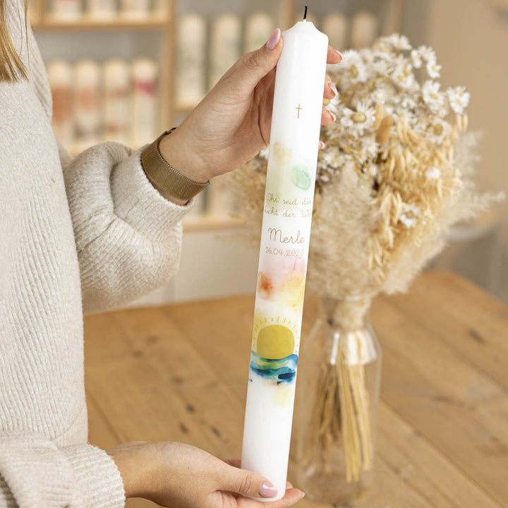 Kommunionkerze Licht der Welt Sonne und Aquarell Merle