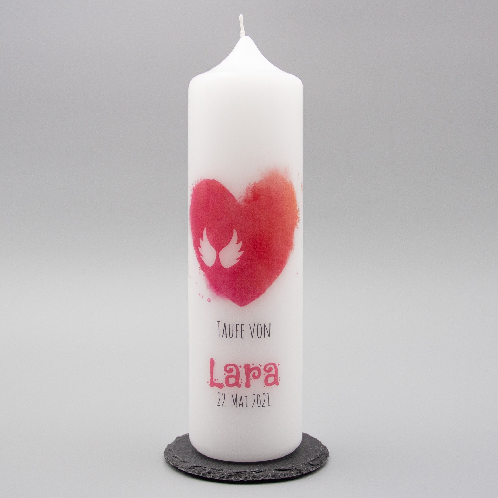 Taufkerze Herz und Flügel Lara mit Kerzenhalter aus Schiefer